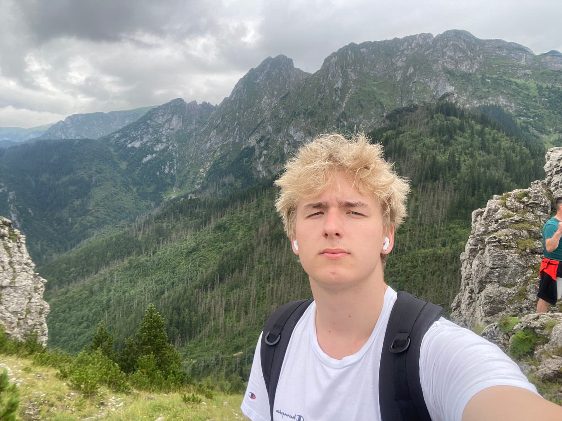 Kamil Leśkiewicz - Fullstack Developer and Web Developer portfolio photo