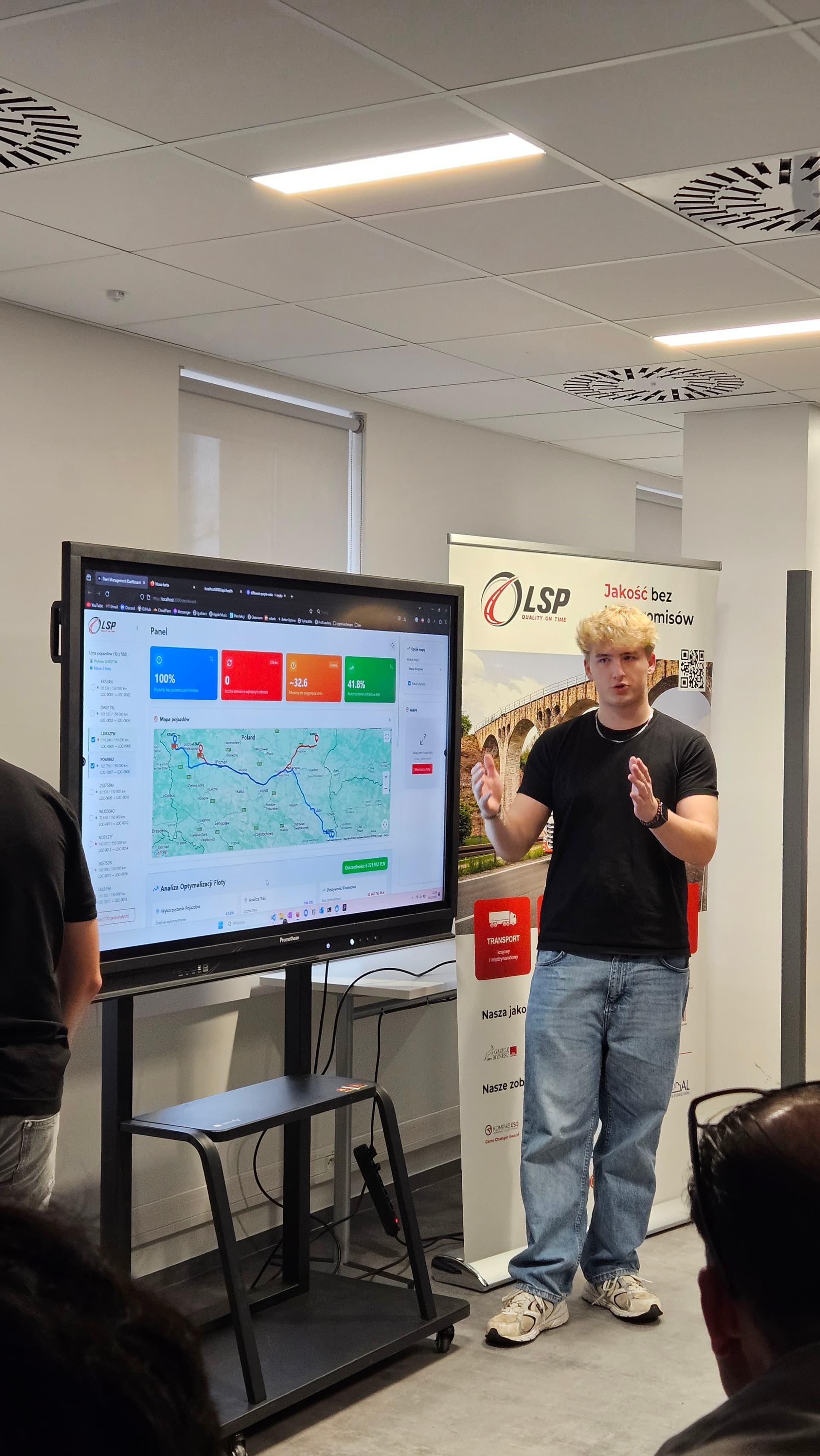 Kamil Leśkiewicz project demo at coding hackathon in Warsaw - Portfolio gallery